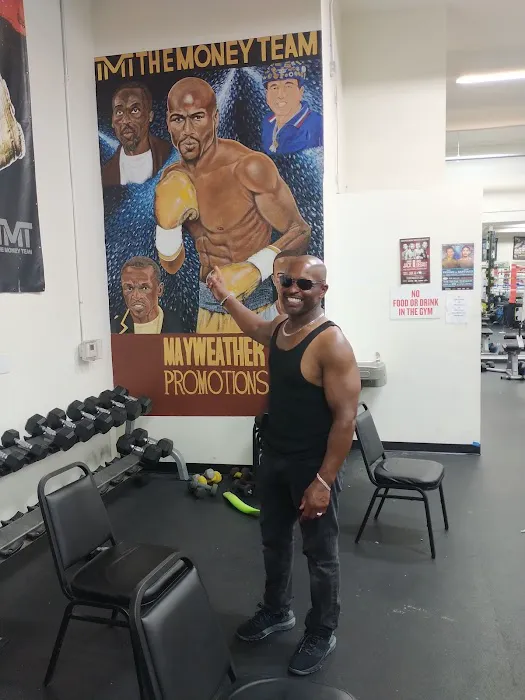 Mayweather Boxing Club Picture 6