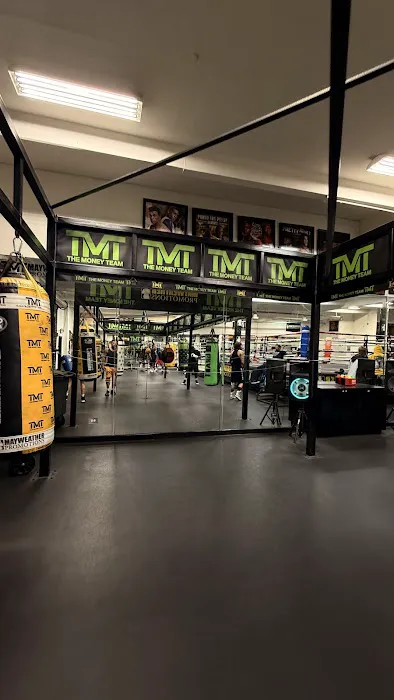 Mayweather Boxing Club Picture 5