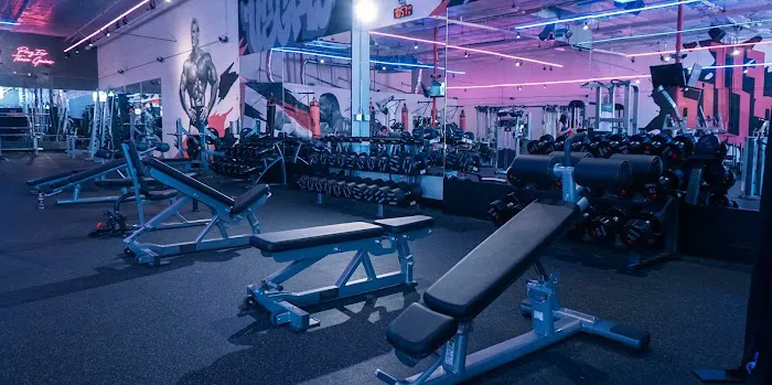 Las Vegas Athletic Clubs - West Picture 1