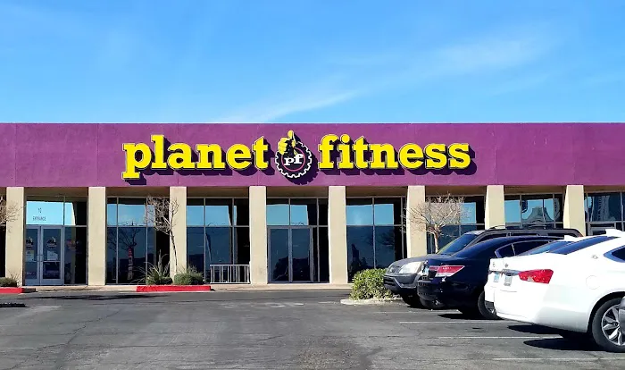 Planet Fitness Picture 7