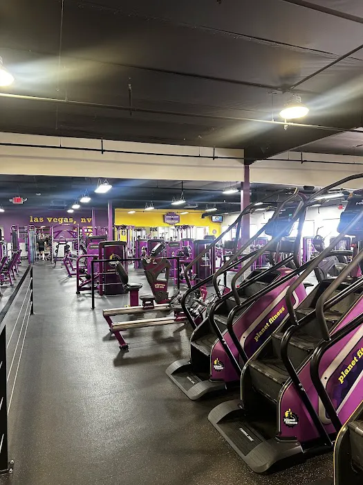 Planet Fitness Picture 2