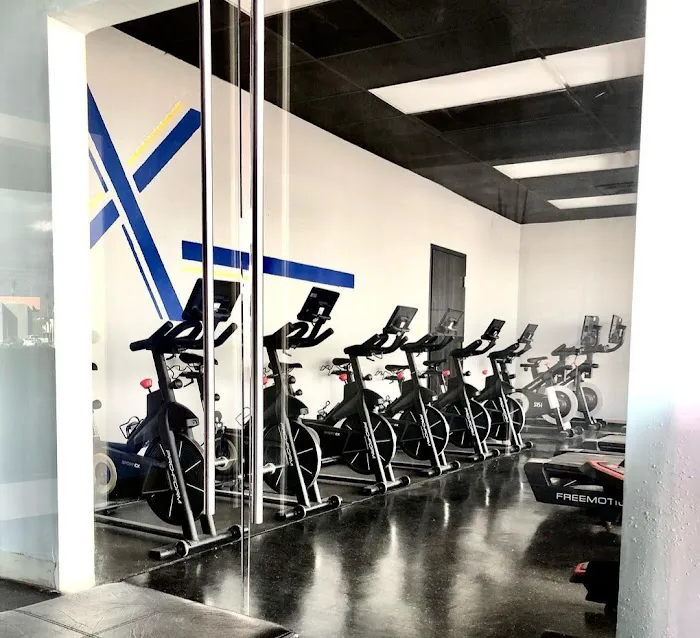 X702 Fitness Picture 1