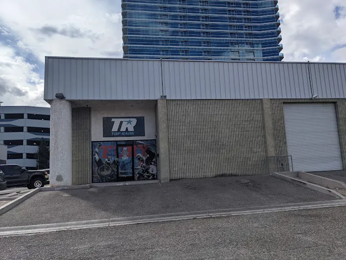 Top Rank Gym Picture 10