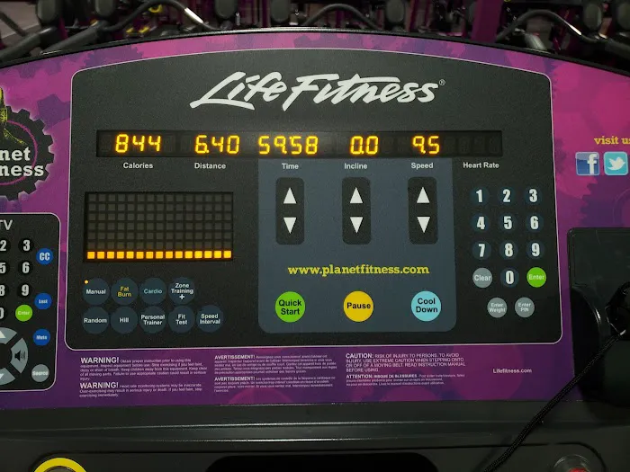 Planet Fitness Picture 10