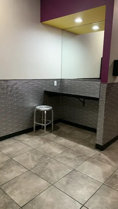Planet Fitness Picture 1