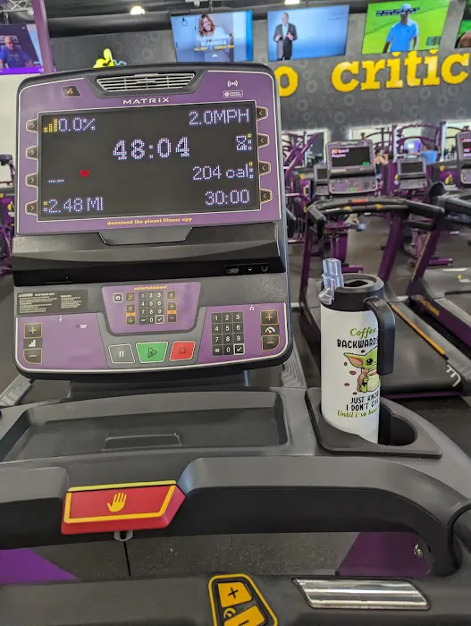 Planet Fitness Picture 2