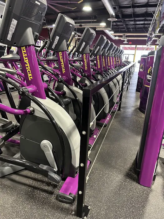 Planet Fitness Picture 6