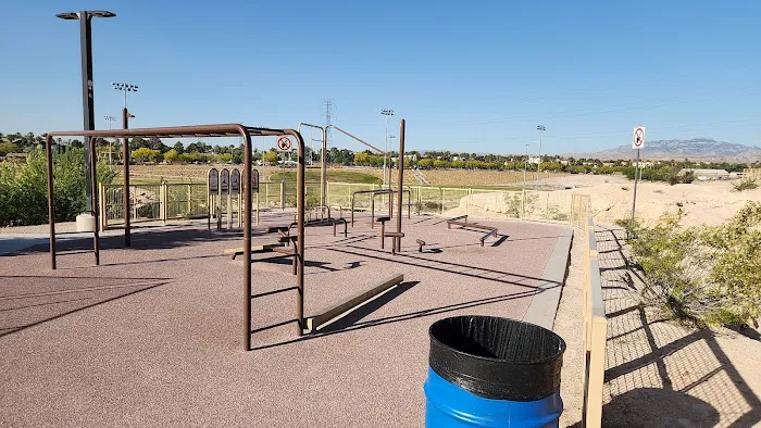 Charlie Frias Park Gym Picture 6