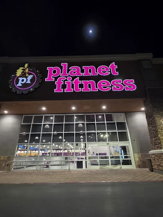 Planet Fitness Picture 3