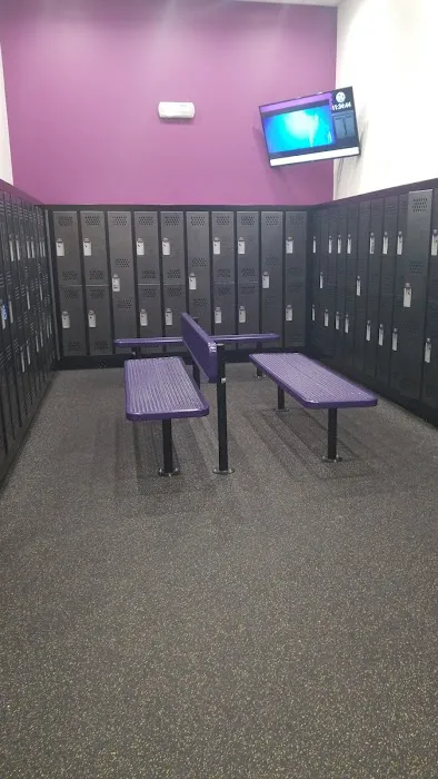 Planet Fitness Picture 6