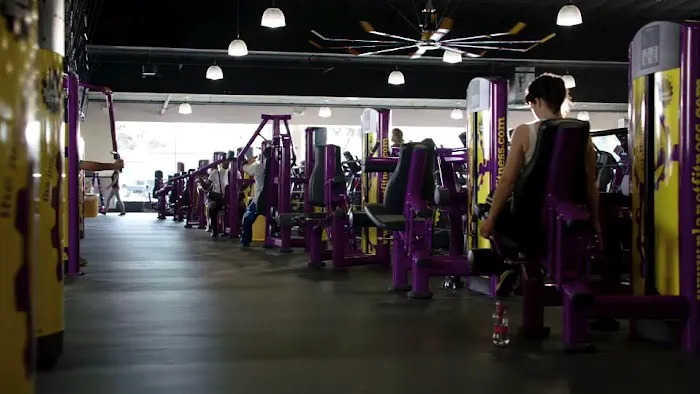 Planet Fitness Picture 5