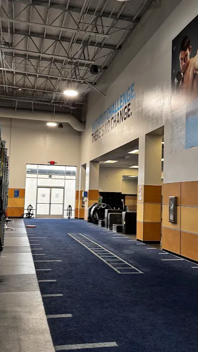 UFC FIT Centennial Picture 2