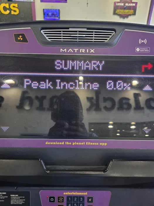 Planet Fitness Picture 10