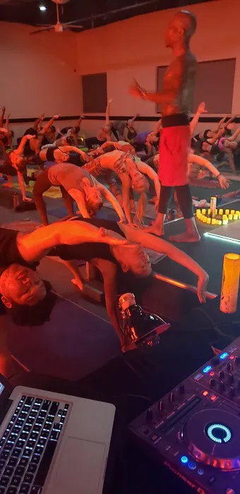 Vegas Hot! Yoga & Pilates Studio Picture 2