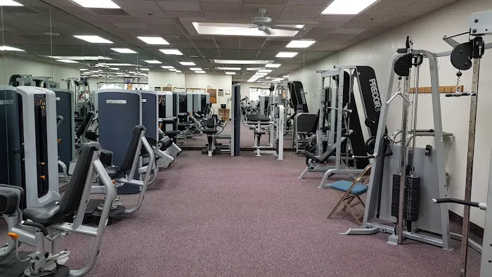 Fitness Center Picture 1