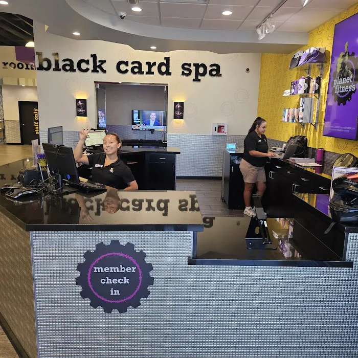 Planet Fitness Picture 8