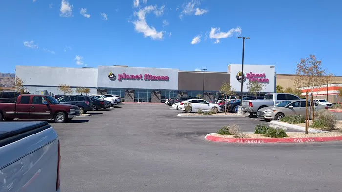 Planet Fitness Picture 7