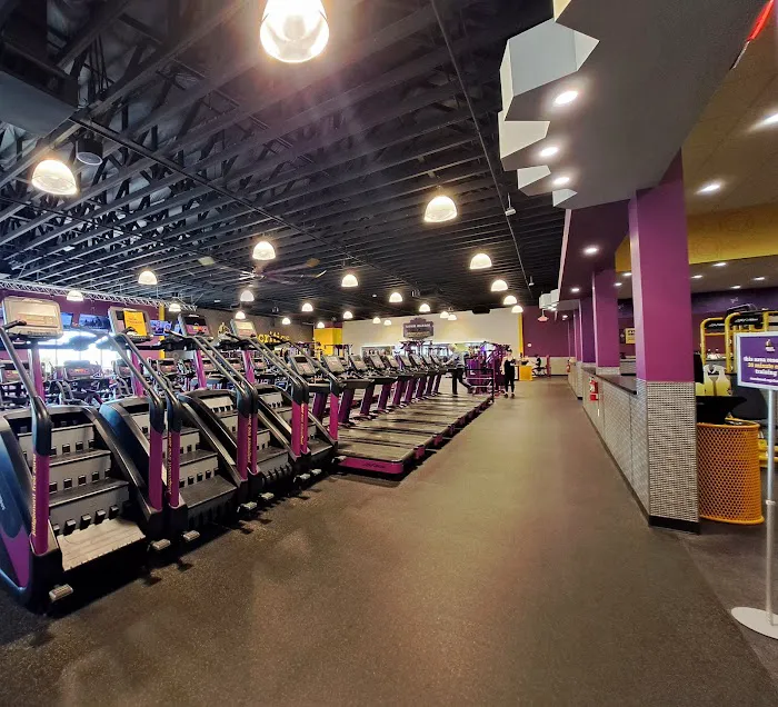 Planet Fitness Picture 5