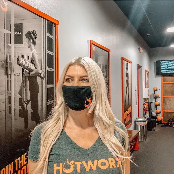 HOTWORX - Las Vegas, NV - 215 & Eastern Picture 9