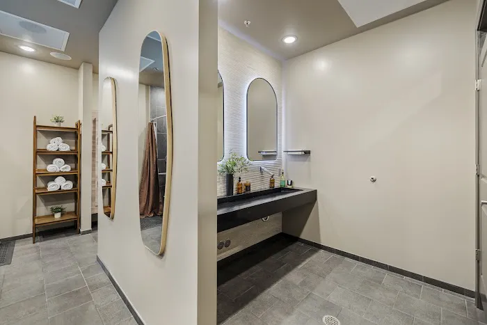 Lagreemixx (Summerlin) Picture 5