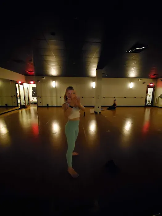 103° Hot Pilates & Yoga Picture 5