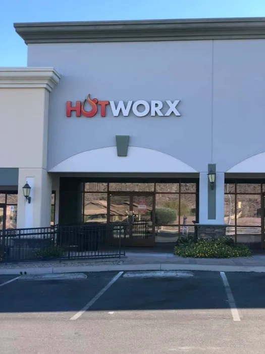HOTWORX - Henderson, NV - Black Mountain Picture 1