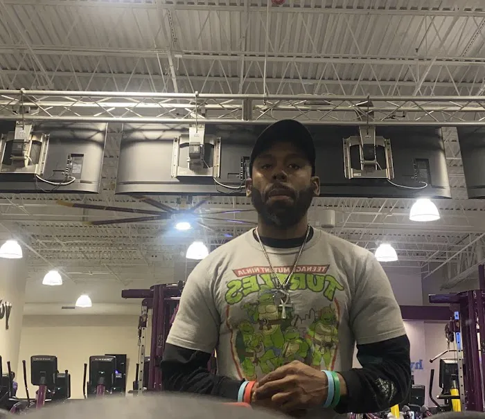Planet Fitness Picture 4