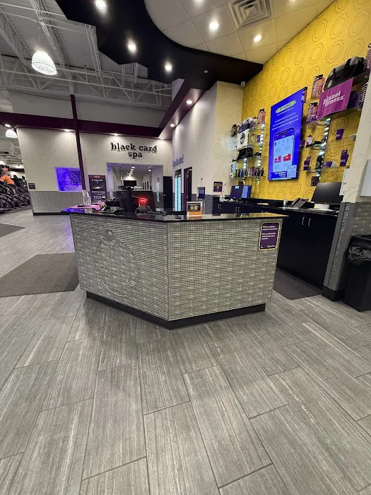 Planet Fitness Picture 6