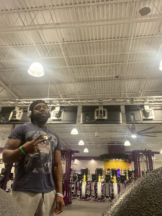Planet Fitness Picture 3