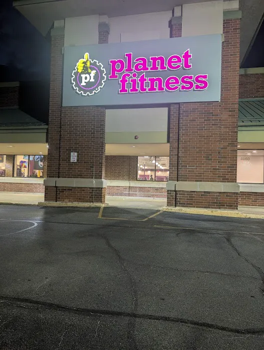 Planet Fitness Picture 2