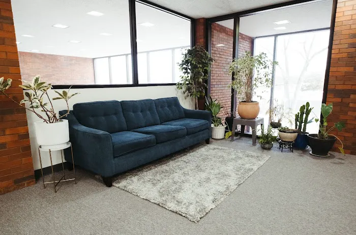 Glow by Lola - Studio + Shop Picture 5