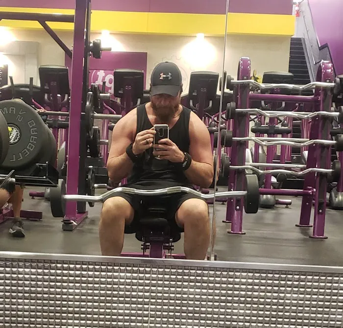 Planet Fitness Picture 4