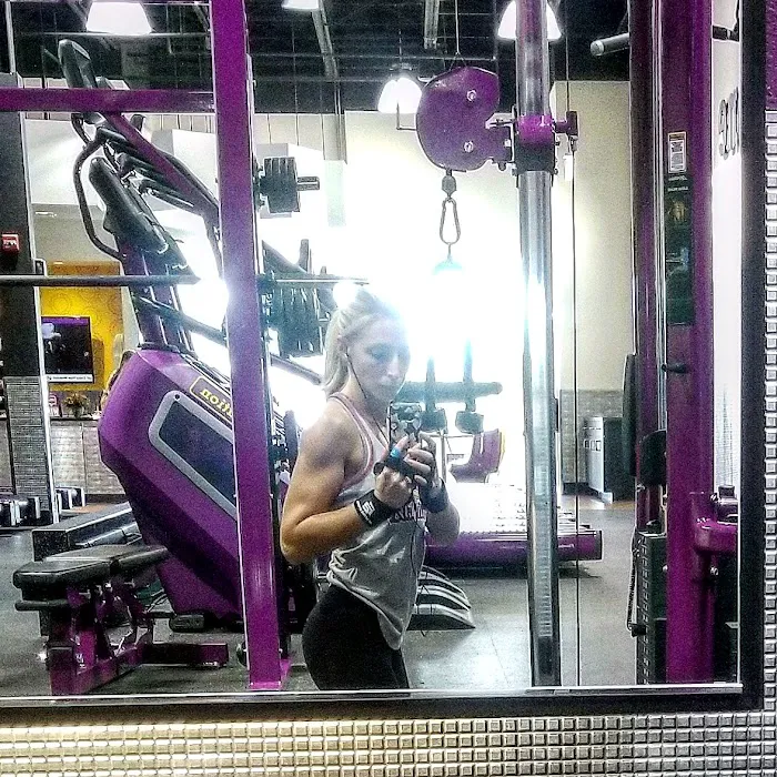 Planet Fitness Picture 10