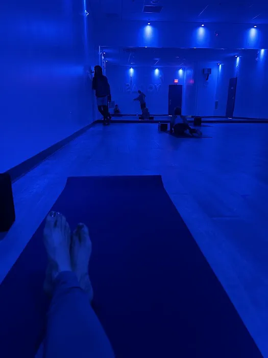 YogaSix Henderson Picture 5