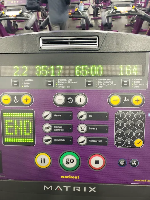 Planet Fitness Picture 5