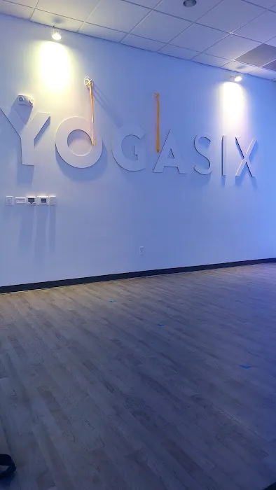 YogaSix Mountains Edge Picture 3