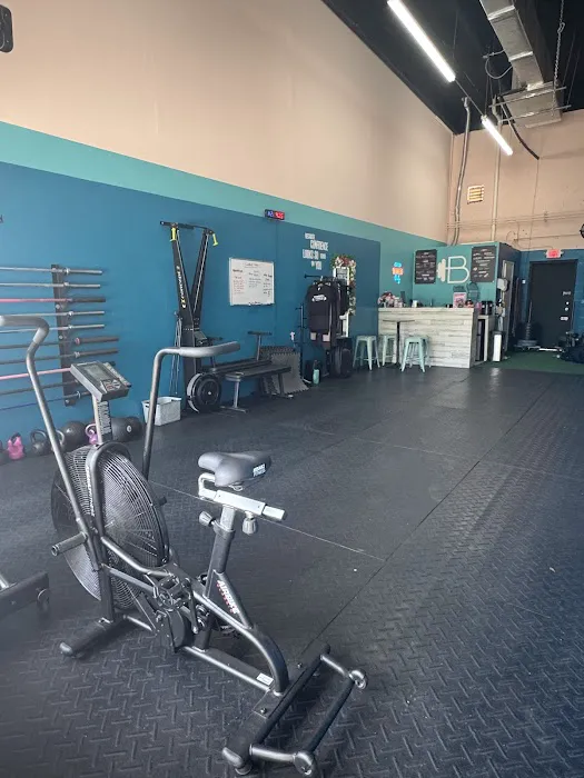 Dumbbell Fitness | Dumbbell Bar Nutrition -Fuctional Fitness, Smoothie Bar and Healthy Spot Picture 9