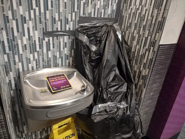 Planet Fitness Picture 7