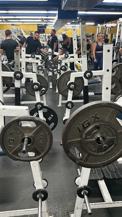 Airport Fitness Center Picture 10