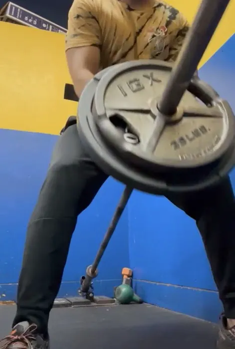 Airport Fitness Center Picture 4