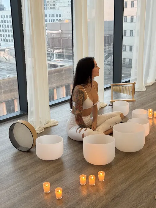 Silver Garden Pole & Yoga Studio Picture 5