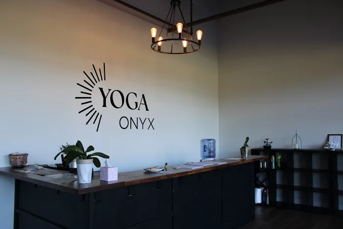 Yoga Onyx Picture 2