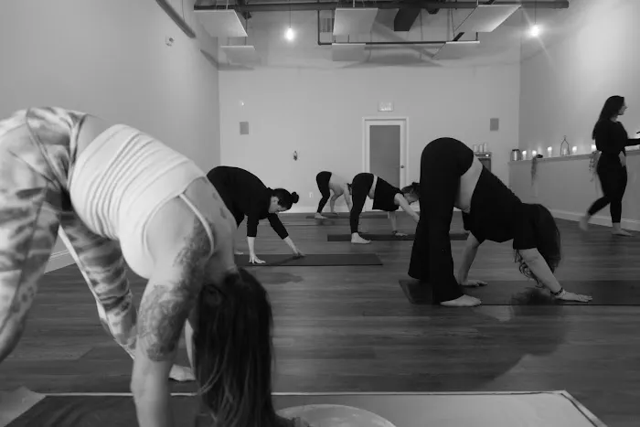 Yoga Onyx Picture 10