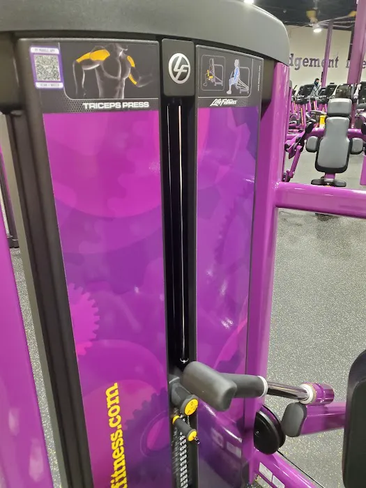 Planet Fitness Picture 2