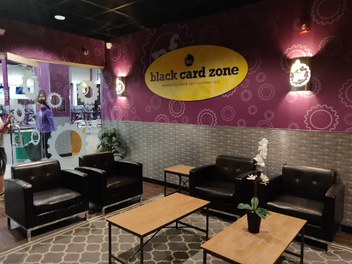Planet Fitness Picture 7