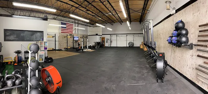 Dade Strength and Conditioning Picture 1