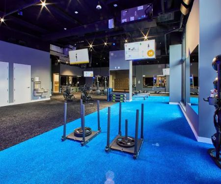 SWEAT440 Fitness Gables