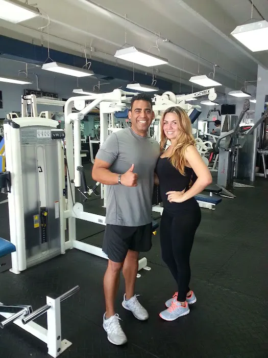 Bodycut Fitness Center Picture 8