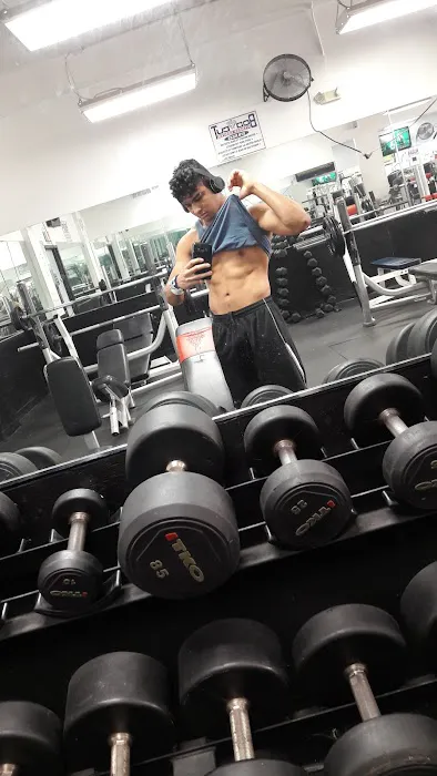 Bodycut Fitness Center Picture 6