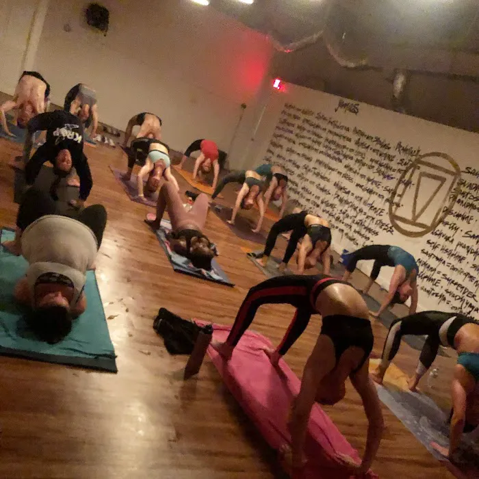 Wynwood Yoga Picture 2